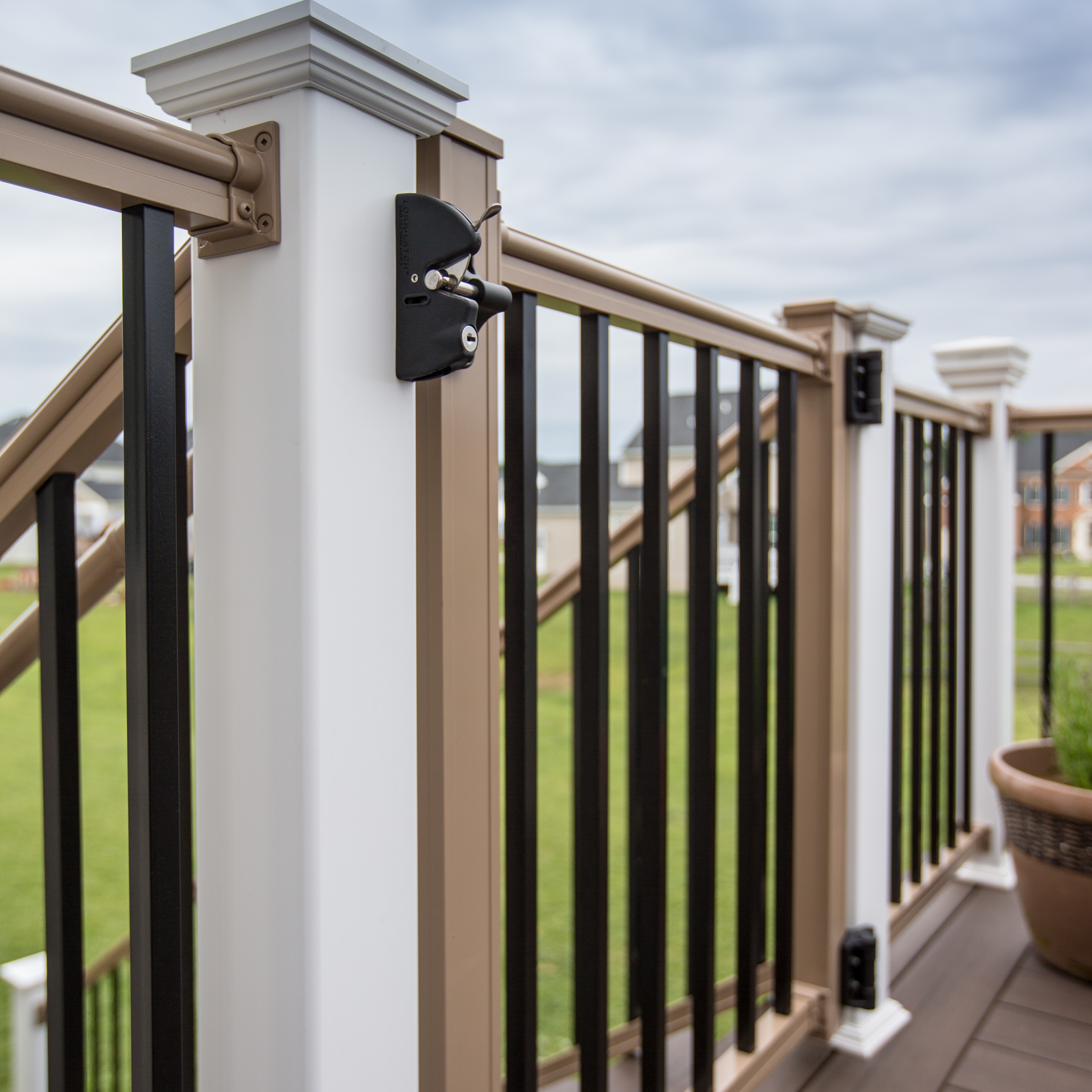How to Use Color in Your Deck or Porch Railing